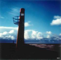 Jetée,  Dunkerque,  2016, stenope,  pinhole,  slow photography,  chambre noire,  phare,  lighthouse